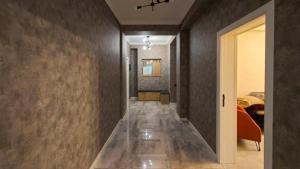 Bakı, yeni tikili 3 otaqlı, satılır, 150 m²  , Binəqədi rayonu, 8-ci mikrorayon