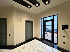 Bakı, bağ/həyət evi 5 otaqlı, satılır, 200 m² , 4 sot , Xəzər rayonu, Şüvəlan