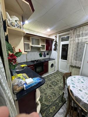 Bakı, köhnə tikili 2 otaqlı, satılır, 65 m²  , Xətai rayonu