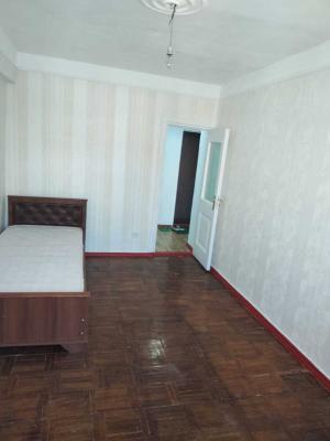 Bakı, köhnə tikili 2 otaqlı, satılır, 40 m²  , Xətai rayonu, Əhmədli