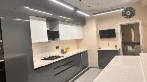 Bakı, yeni tikili 3 otaqlı, kirayə, 120 m²  , Nəsimi rayonu