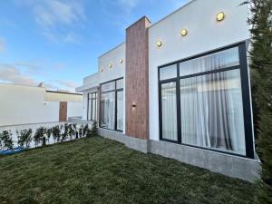 Bakı, həyət evi 4 otaqlı, satılır, 140 m² , 3 sot , Xəzər rayonu, Mərdəkan