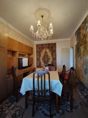 Bakı, köhnə tikili 4 otaqlı, satılır, 115 m²  , Binəqədi rayonu, 9-cu mikrorayon