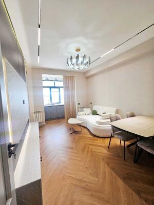 Bakı, yeni tikili 2 otaqlı, satılır, 52 m²  , Nizami rayonu, 8-ci kilometr