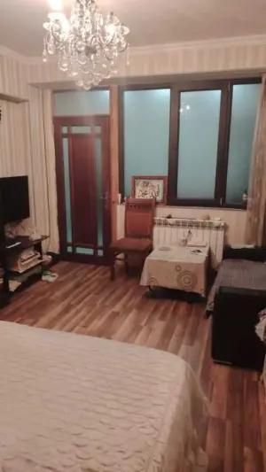 Bakı, köhnə tikili 3 otaqlı, satılır, 100 m²  , Yasamal rayonu