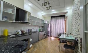 Bakı, yeni tikili 3 otaqlı, satılır, 170 m²  , Nəsimi rayonu