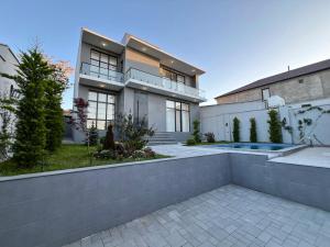 Bakı, həyət evi 5 otaqlı, satılır, 280 m² , 4.5 sot , Xəzər rayonu, Mərdəkan