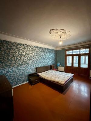 Bakı, köhnə tikili 3 otaqlı, satılır, 100 m²  , Nərimanov rayonu