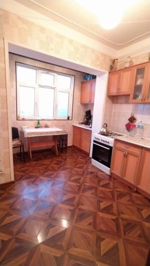 Bakı, köhnə tikili 2 otaqlı, satılır, 63 m²  , Xətai rayonu, Köhnə günəşli qəs.