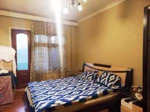 Bakı, köhnə tikili 5 otaqlı, satılır, 135 m²  , Binəqədi rayonu, 8-ci mikrorayon