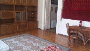 Bakı, köhnə tikili 3 otaqlı, satılır, 75 m²  , Nəsimi rayonu