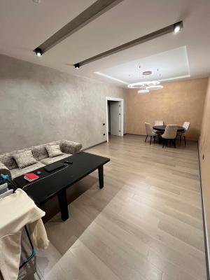 Bakı, yeni tikili 2 otaqlı, satılır, 100 m²  , Nizami rayonu