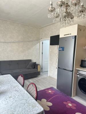Bakı, köhnə tikili 2 otaqlı, satılır, 65 m²  , Xətai rayonu, Əhmədli