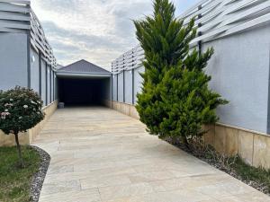 Bakı, həyət evi 4 otaqlı, satılır, 190 m² , 6.3 sot , Xəzər rayonu, Mərdəkan