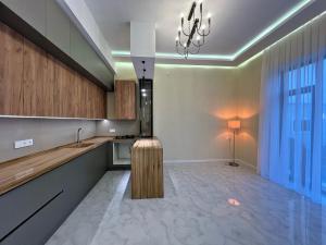 Bakı, bağ/həyət evi 4 otaqlı, satılır, 190 m² , 5 sot , Xəzər rayonu, Şüvəlan