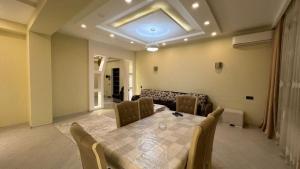 Bakı, yeni tikili 2 otaqlı, günlük kirayə, 80 m²  , Nəsimi rayonu