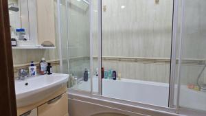 Bakı, yeni tikili 3 otaqlı, satılır, 120 m²  , Yasamal rayonu, Yeni Yasamal qəs.