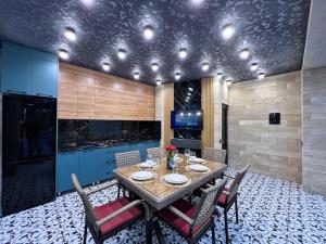Bakı, həyət evi 5 otaqlı, satılır, 200 m² , 5 sot , Xəzər rayonu, Mərdəkan