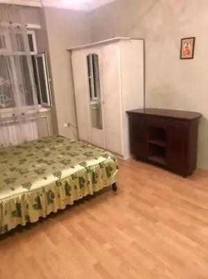 Bakı, köhnə tikili 3 otaqlı, kirayə, 141 m²  , Nərimanov rayonu