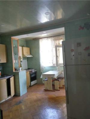 Bakı, köhnə tikili 3 otaqlı, satılır, 72 m²  , Nərimanov rayonu