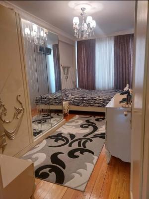 Xırdalan, yeni tikili 3 otaqlı, satılır  