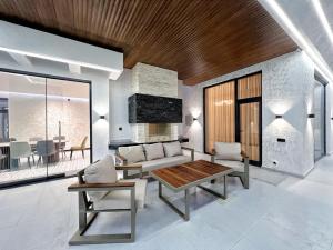 Bakı, həyət evi 5 otaqlı, satılır, 250 m² , 8 sot , Xəzər rayonu, Mərdəkan