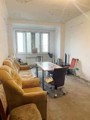 Bakı, köhnə tikili 4 otaqlı, satılır, 105 m²  , Binəqədi rayonu, 8-ci mikrorayon
