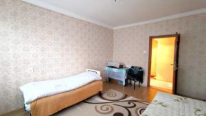 Bakı, köhnə tikili 4 otaqlı, satılır, 100 m²  , Xətai rayonu