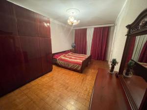 Bakı, köhnə tikili 4 otaqlı, satılır, 103 m²  , Nərimanov rayonu