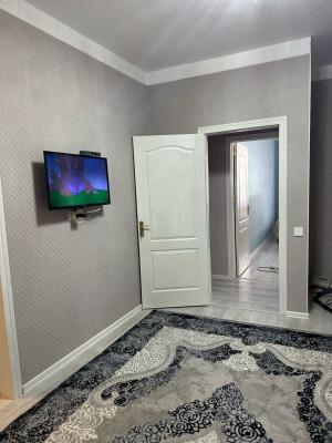 Bakı, köhnə tikili 2 otaqlı, satılır, 53 m²  , Nəsimi rayonu, 5-ci mikrorayon