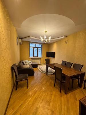 Bakı, yeni tikili 2 otaqlı, satılır, 75 m²  , Yasamal rayonu, Yasamal qəs.