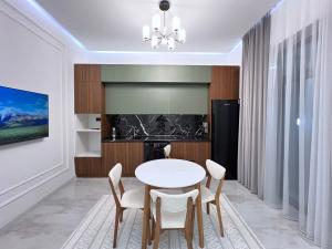 Bakı, həyət evi 4 otaqlı, satılır, 150 m² , 4 sot , Xəzər rayonu, Mərdəkan