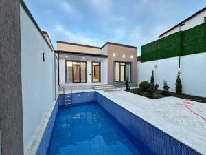 Bakı, həyət evi 4 otaqlı, satılır, 140 m² , 3 sot , Xəzər rayonu, Şüvəlan