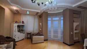 Bakı, yeni tikili 2 otaqlı, satılır, 103 m²  , Binəqədi rayonu