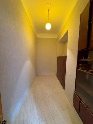 Bakı, köhnə tikili 3 otaqlı, satılır, 90 m²  , Səbail rayonu