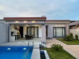 Bakı, həyət evi 4 otaqlı, satılır, 170 m² , 4.5 sot , Xəzər rayonu, Mərdəkan