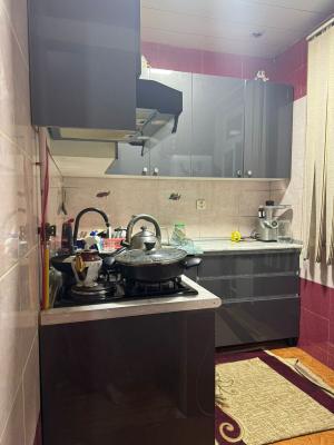 Bakı, köhnə tikili 2 otaqlı, satılır, 55 m²  , Nəsimi rayonu, 5-ci mikrorayon