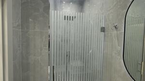 Bakı, yeni tikili 2 otaqlı, satılır, 63 m²  , Nəsimi rayonu, 5-ci mikrorayon