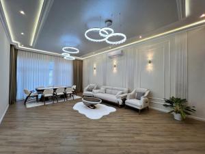 Bakı, həyət evi 5 otaqlı, satılır, 240 m² , 10 sot , Xəzər rayonu, Mərdəkan