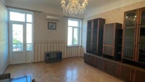 Bakı, köhnə tikili 3 otaqlı, satılır, 75 m²  , Nəsimi rayonu