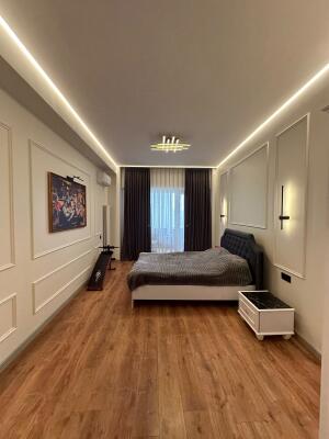 Bakı, yeni tikili 2 otaqlı, satılır, 113.6 m²  , Binəqədi rayonu, Biləcəri qəs.
