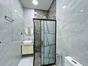 Bakı, həyət evi 4 otaqlı, satılır, 150 m² , 3.7 sot , Xəzər rayonu, Şüvəlan