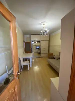 Bakı, köhnə tikili 1 otaqlı, satılır, 30 m²  , Nəsimi rayonu, 4-cü mikrorayon