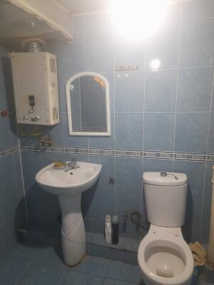 Bakı, köhnə tikili 1 otaqlı, satılır, 38 m²  , Nizami rayonu, 8-ci kilometr