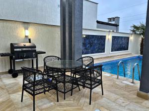 Bakı, bağ/həyət evi 4 otaqlı, satılır , 4.5 sot , Xəzər rayonu, Şüvəlan