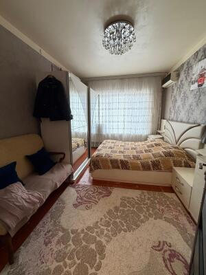 Bakı, köhnə tikili 3 otaqlı, satılır, 90 m²  , Nizami rayonu