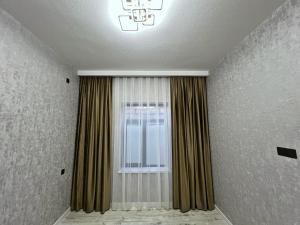 Bakı, həyət evi 4 otaqlı, satılır, 140 m² , 3 sot , Xəzər rayonu, Şüvəlan