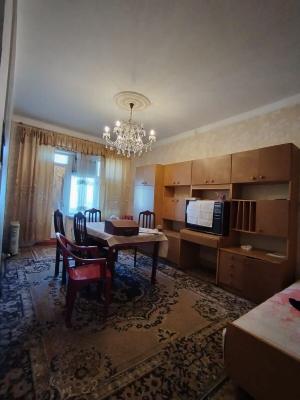 Bakı, köhnə tikili 4 otaqlı, satılır, 115 m²  , Binəqədi rayonu, 9-cu mikrorayon