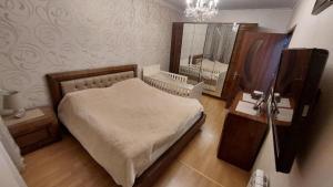 Bakı, köhnə tikili 3 otaqlı, satılır, 90 m²  , Səbail rayonu, Bayıl qəs.