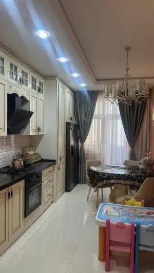 Bakı, yeni tikili 4 otaqlı, satılır, 160 m²  , Yasamal rayonu, Yasamal qəs.